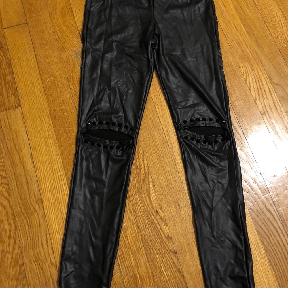 Never worn! Faux leather leggings